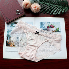 Sexy Lace Low-waist Comfortable Breathable Quick-drying Briefs